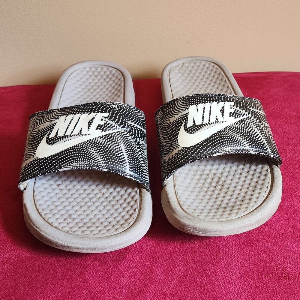NIKE Women's Slides Foam Strap Gray Black Size 8